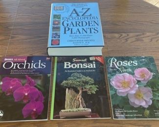 HALF OFF! $6.00 NOW, WAS $12.00..................Orchids, Roses and more Gardening Books (S092)