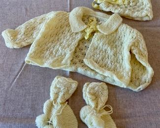 HALF OFF! $7.00 NOW, WAS $14.00...................Hand Knit Baby Sweater Set (S271)