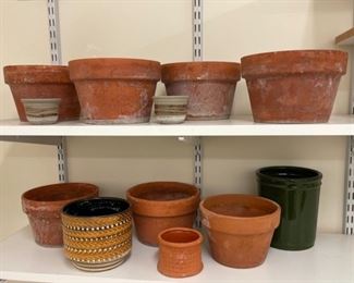 $14.00.................Terracotta Pots (S239)