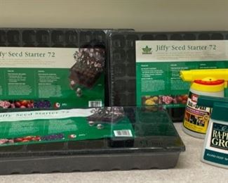 REDUCED! $10.50 NOW, WAS $14.00...............Jiffy Seed Starters and more (S233)