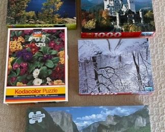 REDUCED! $15.00 NOW, WAS $20.00....................Puzzles (S203)