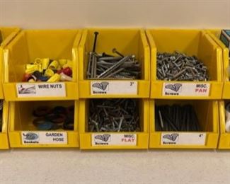 CLEARANCE ! $3.00 NOW, WAS $12.00..............Hardware and Organizers (S340)