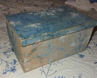Antique wallpaper box