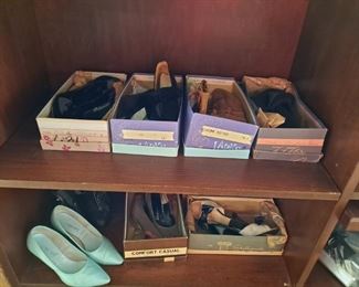 Vintage Ladie's Shoes in Boxes!