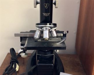 Lot 6094. $150.00. Vintage Bausch & Lomb Optical Co, Rochester, NY Microscope, in hand-crafted wood carry box. XD8493, 16033-433 Microscope 13"t x 7"w x 8" deep