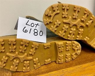 Lot 6180. $40.00. Size 46 EUR Nokia Waterproof Insulated Boots in Hunter Green, Made in Poland, Super Nice. U.S, Equivalent size - size 12.