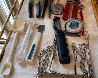 Lot 6194. $18.00. Kitchen Gadgets as shown