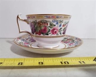 Spode Fine Bone China Made in England. Y8599-V Provence. Tea Cup and Saucer.