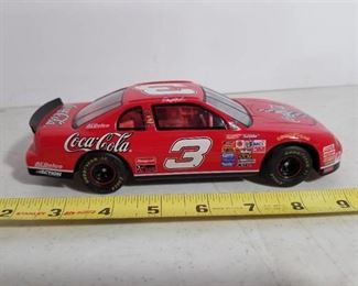 1995 Coca Cola Dale Earnhardt Die Cast. 1:24 Scale. Pl