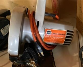 49 Black and Decker Circular Saw