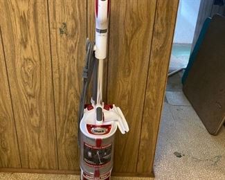 73 Shark Vacuum