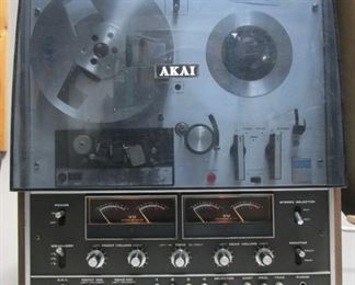 AKAI REEL TO REEL