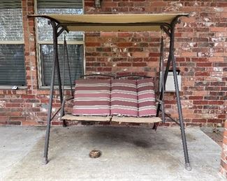 2 seater outdoor swing