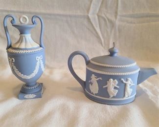 VINTAGE Wedgwood Jasperware Miniature Teapot w/ Dancers Blue & White