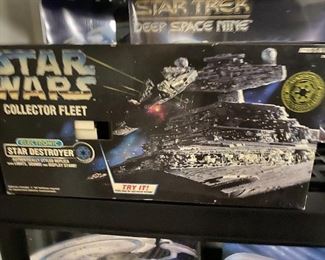 VINTAGE Star Trek Model Kit Collector Fleet