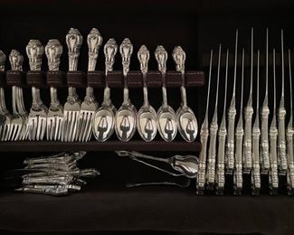 Vintage Lunt Sterling Silver Eloquence complete service for 12 plus serving pieces. 93 pieces in total. Photo 1 of 2