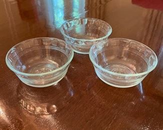 Set of 3 Pyrex Custard Cups. Photo 1 of 2