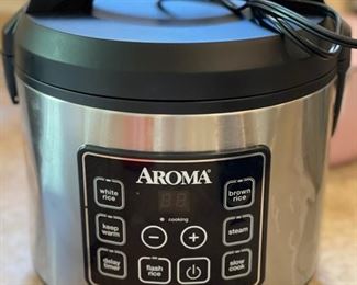 Aroma Rice Cooker. 
