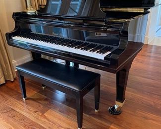 AVAILABLE FOR PRESALE! 2009 Mason & Hamlin Piano Model B. 5'4" Traditional Ebony High Glass Finish Serial #93188. Measures 5' 4" x 57.22. Maple. Photo 1 of 8