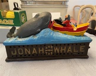 Cast Iron Bank, excellent condition