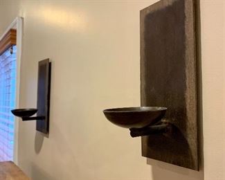 $28.00 Pair of metal wall sconces 5W 5D 11H