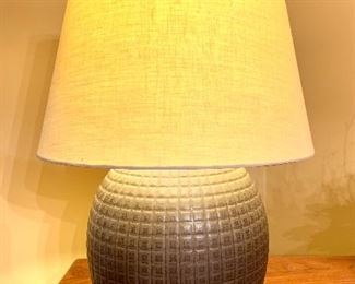 $40.00 Lamp with round base. 9W 20H