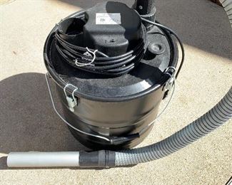 $50 Plow and Hearth ash vacuum