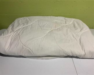 #1107A. queen size mattress cover $2