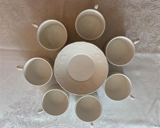  #1316C Mikasa South Hampton White 7 cups and 8 saucers $21