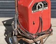Lincoln Ark Welder Model AC-225-5
