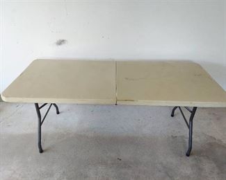 Plastic Folding Table