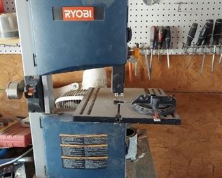 Ryobi 9in Band Saw
