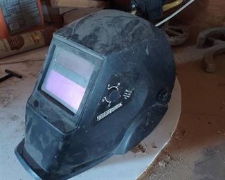 Auto Darkening Welding Helmet