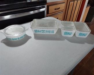 Pyrex Refrigerator Dishes and Dish with Lid