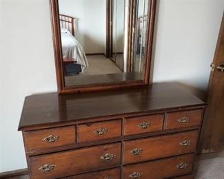 Bassett Dresser with Mirror