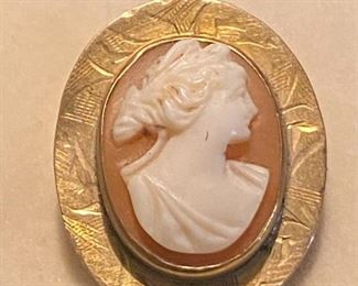 113Vintage Cameo PinPendant