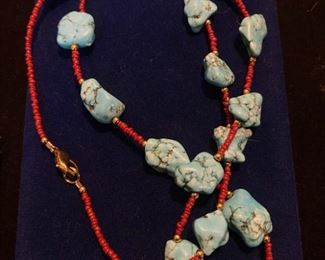 125Turquoise Beaded Necklace