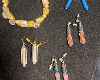 032 Glass Beaded Bracelet and Necklace