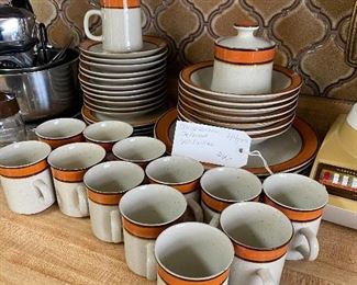 Sango Rainbow Stoneware 653 Caroline Dishware, 6 dinner plates, 7 bowls, 6 Dessert plates, 11 Saucers and 12 Coffee cups, creamer and Sugar BUY IT NOW $60