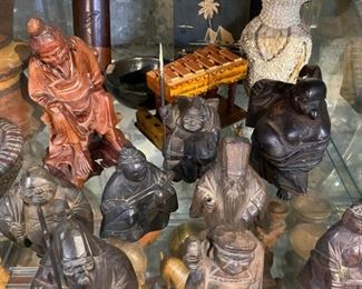 buddha statues