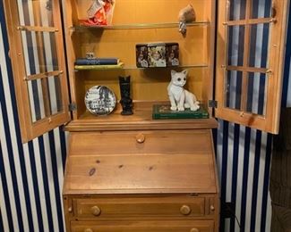 Broyhill Fontana. Broyhill’s bestselling furniture collection. This secretary hutch comes in 2 parts with the hutch above measuring 32”W x 11”D x 37 1/2”H and the desk below at 32”W x 19 1/2”D x 38 3/4”H. Made in the USA of naturally beautiful, distressed solid pine and pine veneers