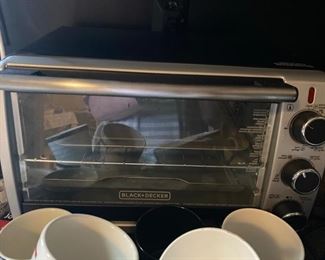 Black and Decker toaster oven