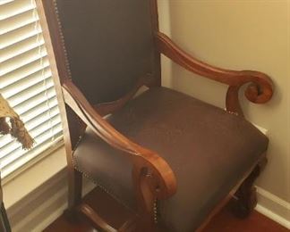 Dining room arm chair