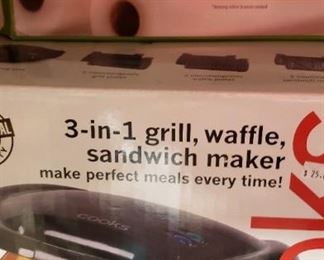 3 in 1 grill, waffle, sandwich maker; food saver