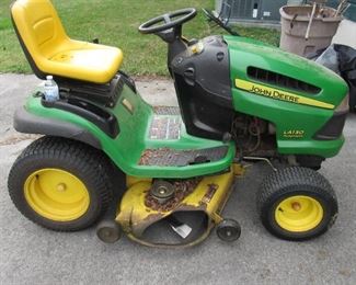 John Deere Riding Mower