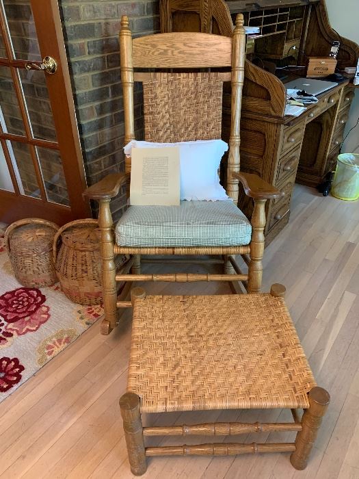 Brumby Porch Rocker & Ottoman