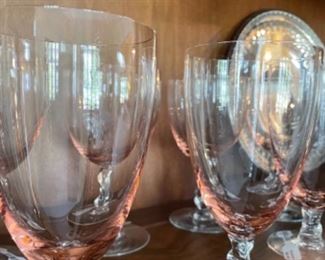 BEAUTIFUL VINTAGE PINK GLASSWARE