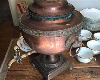 Wonderful old copper hot water urn