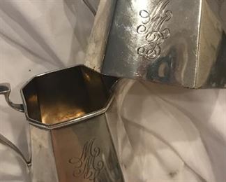 1920s metropolitan creamer and sugar set