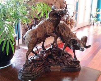 Bronze sculpture of two bighorn sheep